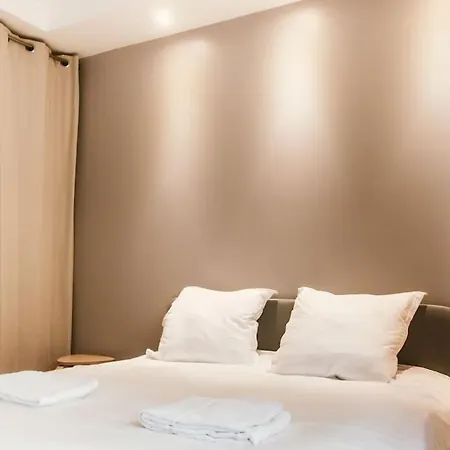 Confortable T2 Centre - Coubertin Appartement